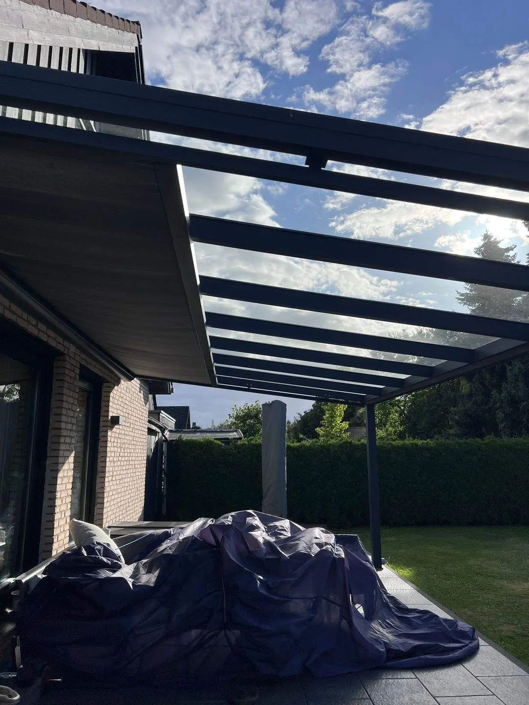 Einfamilienhaus mit Einliegerwohnung und Pool – Foto 12
