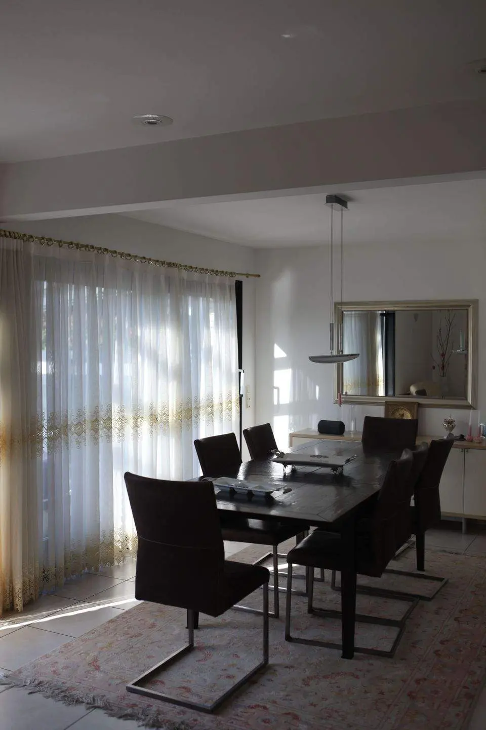 Einfamilienhaus mit Einliegerwohnung und Pool – Foto 27