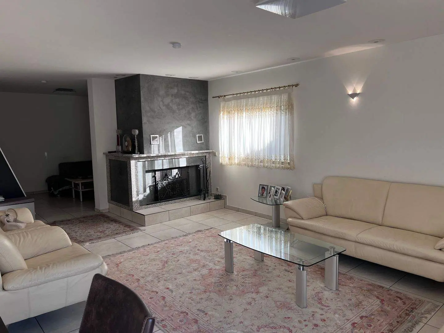 Einfamilienhaus mit Einliegerwohnung und Pool – Foto 29